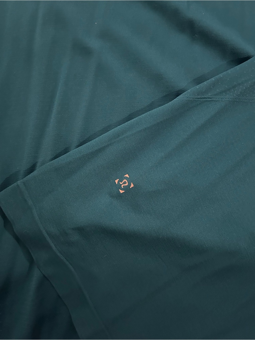 lululemon athletica Men's Teal Polo Performance Shirt - Picture 3 of 3